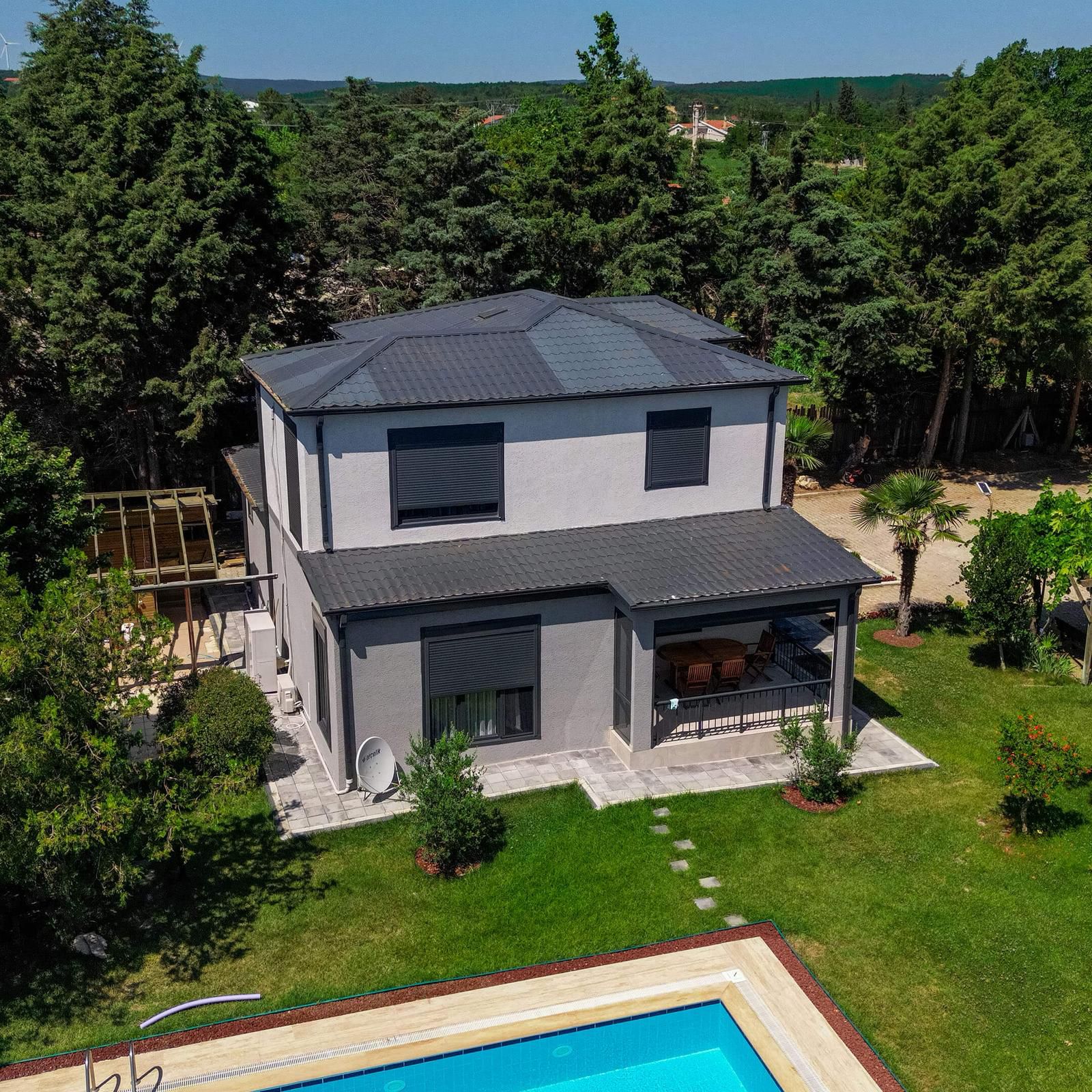 Yaşamtaş Prefabrik havuzlu prefabrik villa projesi